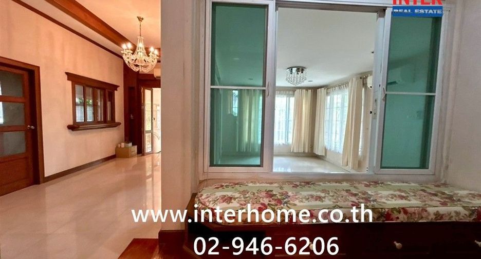 Casa en venta de 3 habitaciones en Lat Krabang, Bangkok