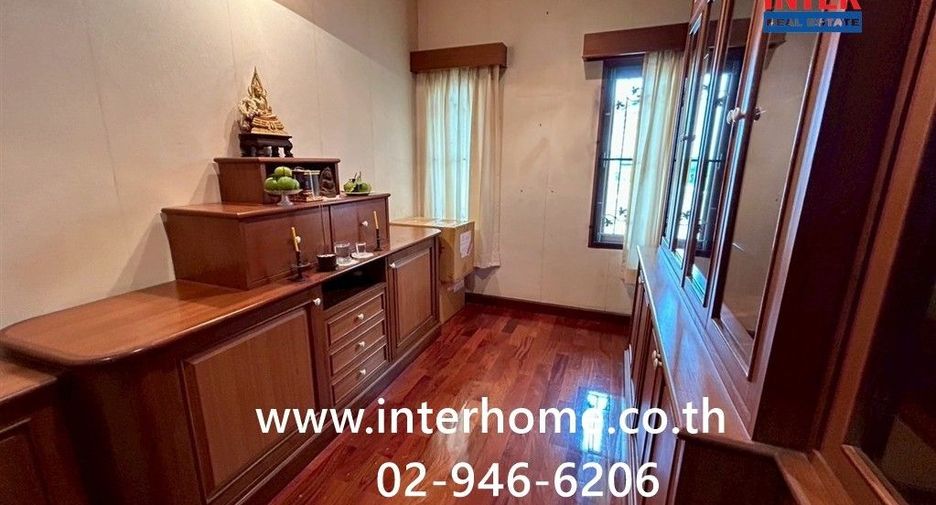 Casa en venta de 3 habitaciones en Lat Krabang, Bangkok