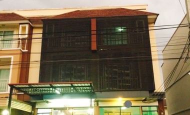 ขาย 3 ห้องนอน พื้นที่ค้าปลีก ใน ศรีราชา, ชลบุรี