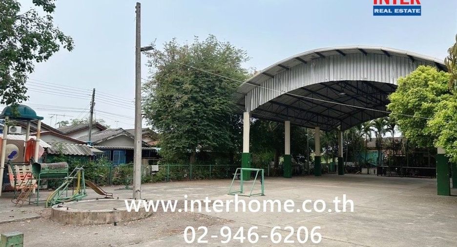 For sale 3 bedrooms townhouse in Thanyaburi, Pathum Thani