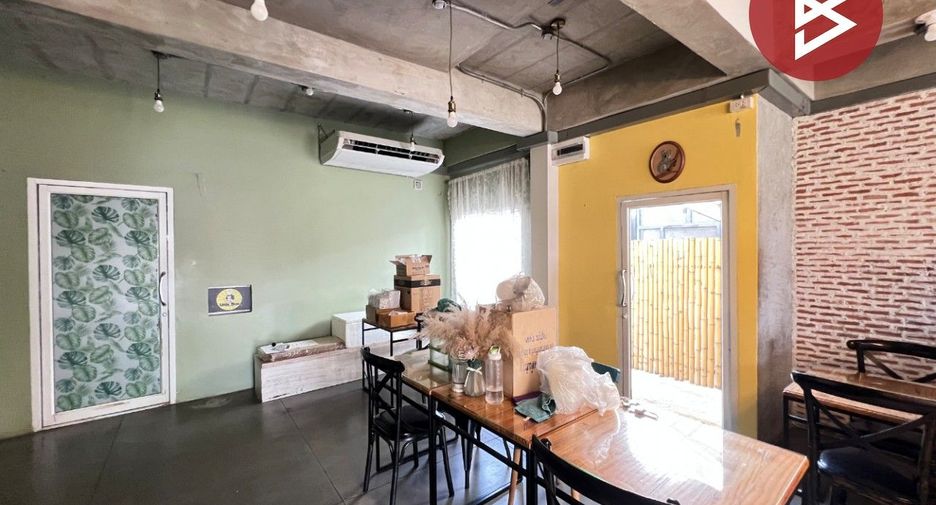 出售 3 卧室 联排别墅 在 Bang Bua Thong, Nonthaburi