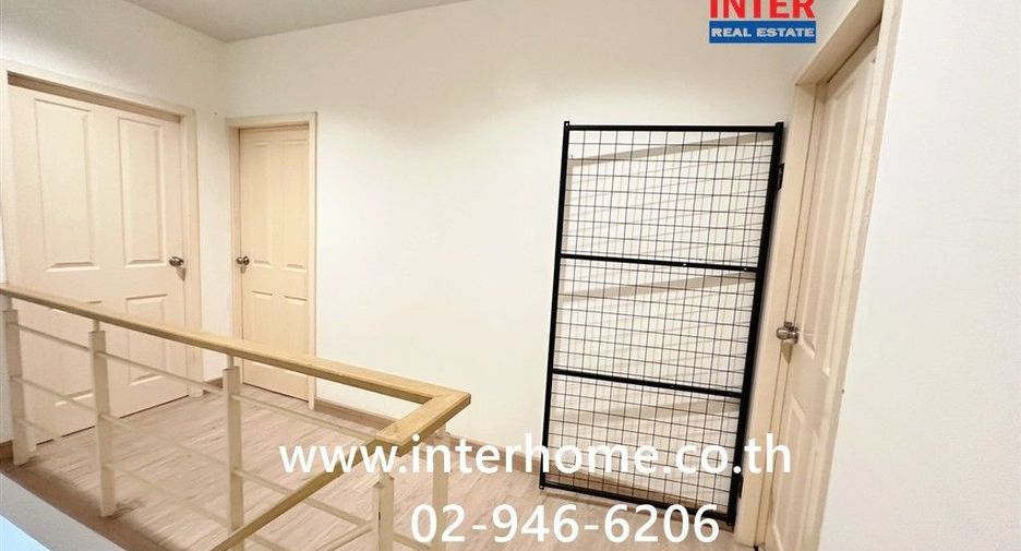 Reihenhaus zum Kauf mit 3 Zimmer in Bang Khen, Bangkok