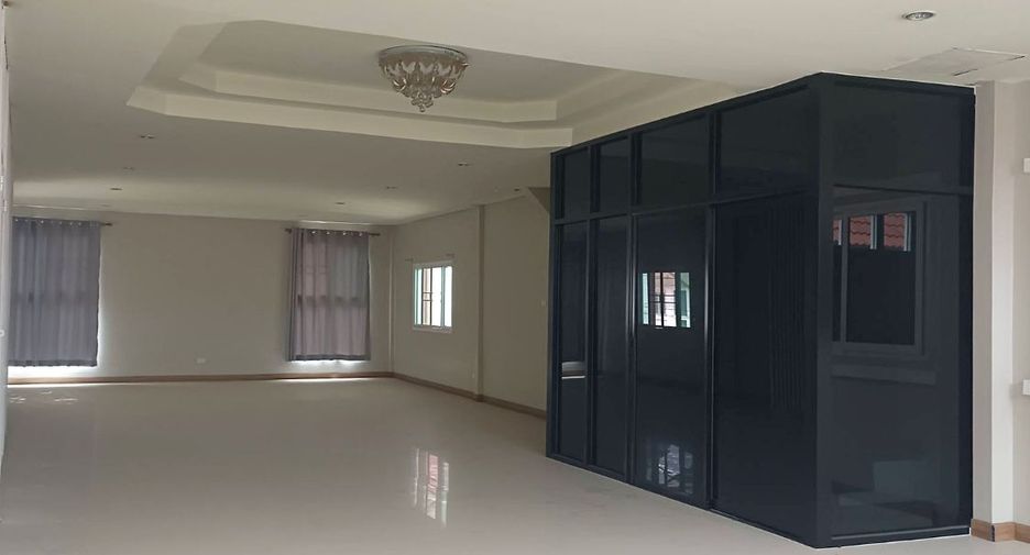 For rent 3 ベッドルーム house in Mueang Chiang Mai, Chiang Mai