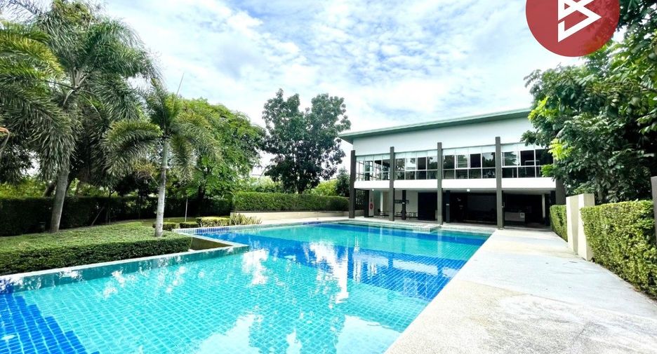 For sale 1 bed condo in Mueang Chon Buri, Chonburi