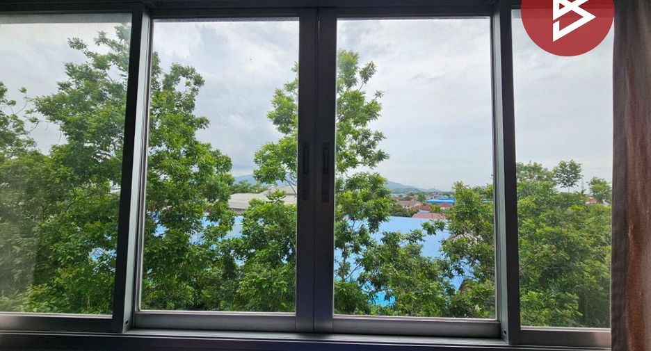 For sale 1 bed condo in Mueang Chon Buri, Chonburi