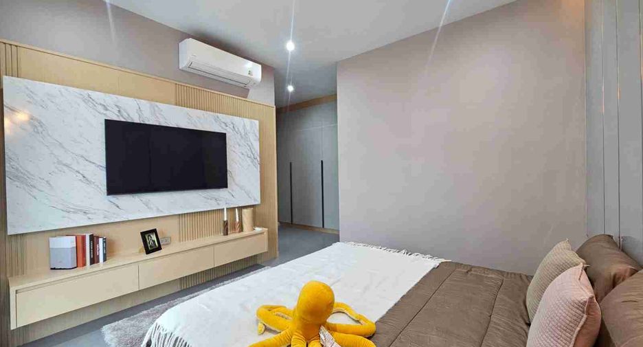 For sale 4 bedrooms house in South Pattaya, Pattaya