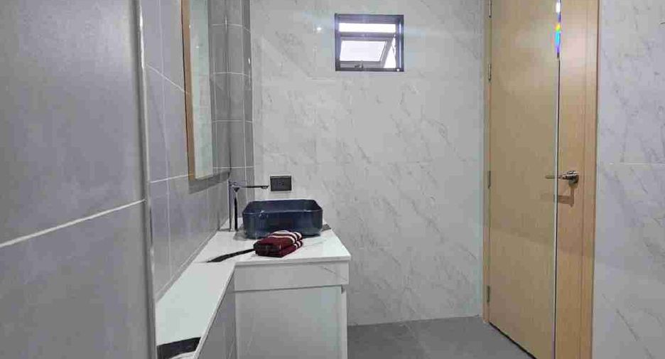 For sale 4 bedrooms house in South Pattaya, Pattaya