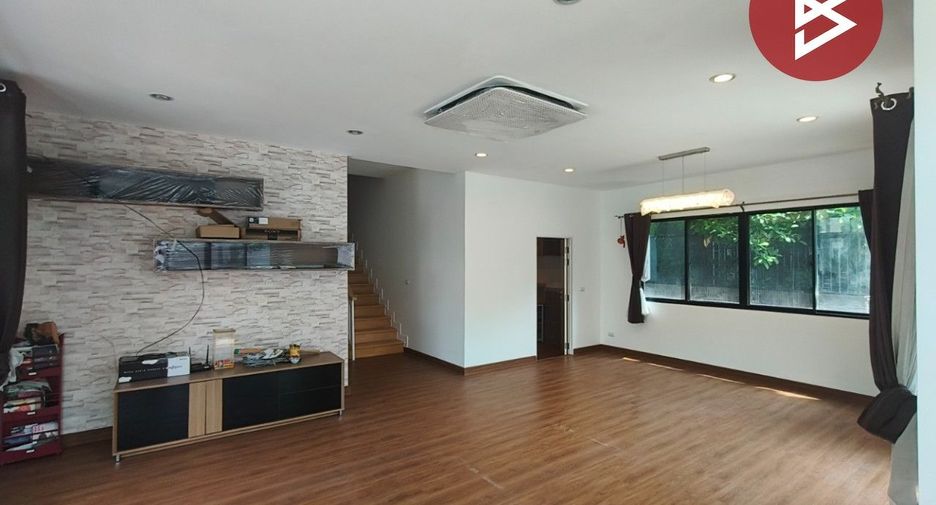 出售 3 卧室 独立屋 在 Bang Phli, Samut Prakan