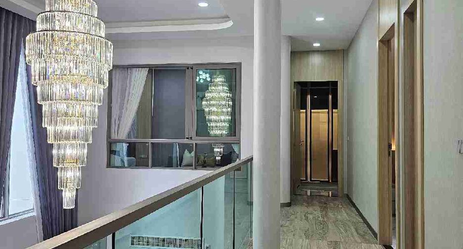 Haus zum Kauf mit 5 Zimmer in East Pattaya, Pattaya