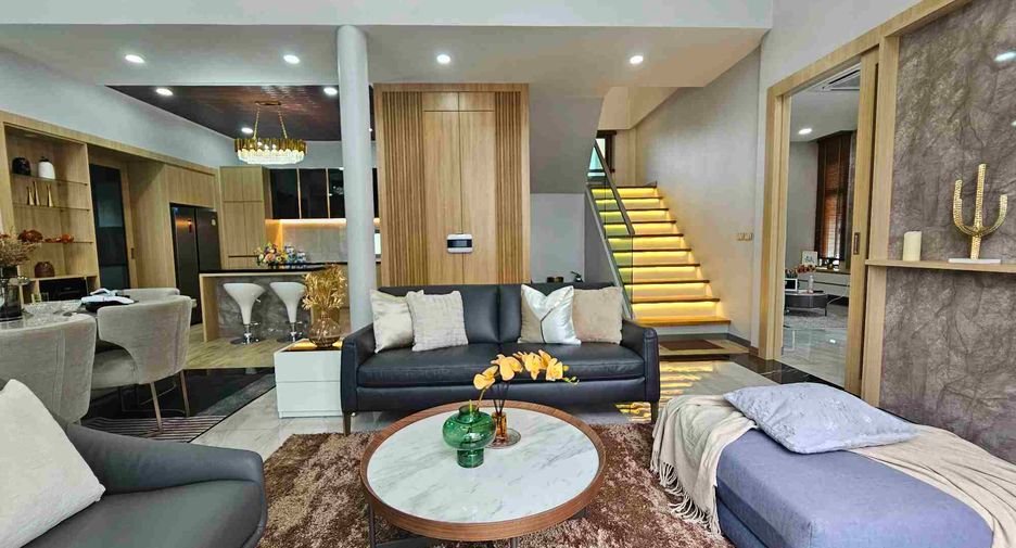 Haus zum Kauf mit 5 Zimmer in East Pattaya, Pattaya