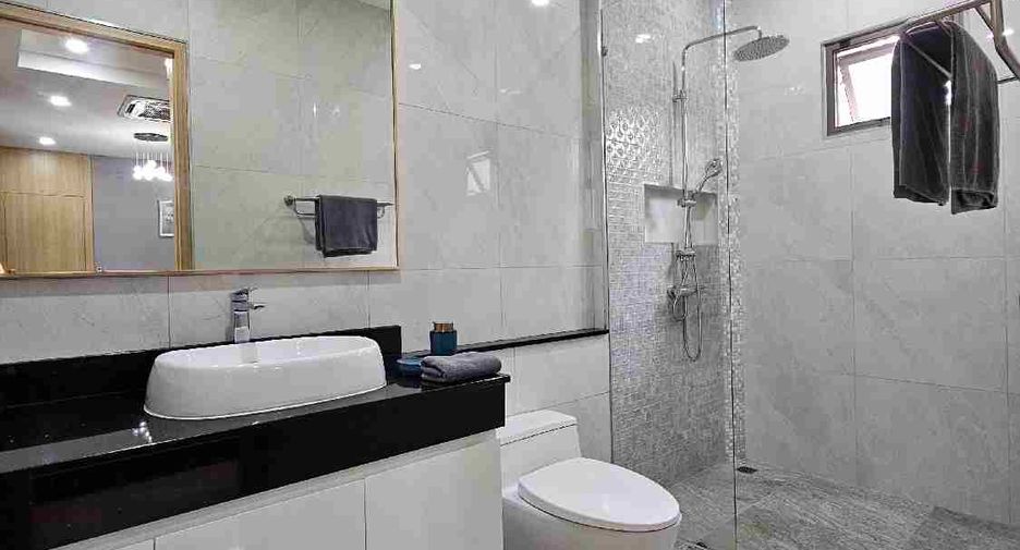 Haus zum Kauf mit 5 Zimmer in East Pattaya, Pattaya