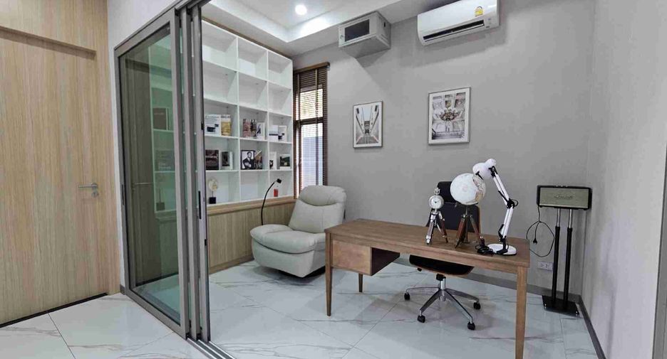 Haus zum Kauf mit 5 Zimmer in East Pattaya, Pattaya