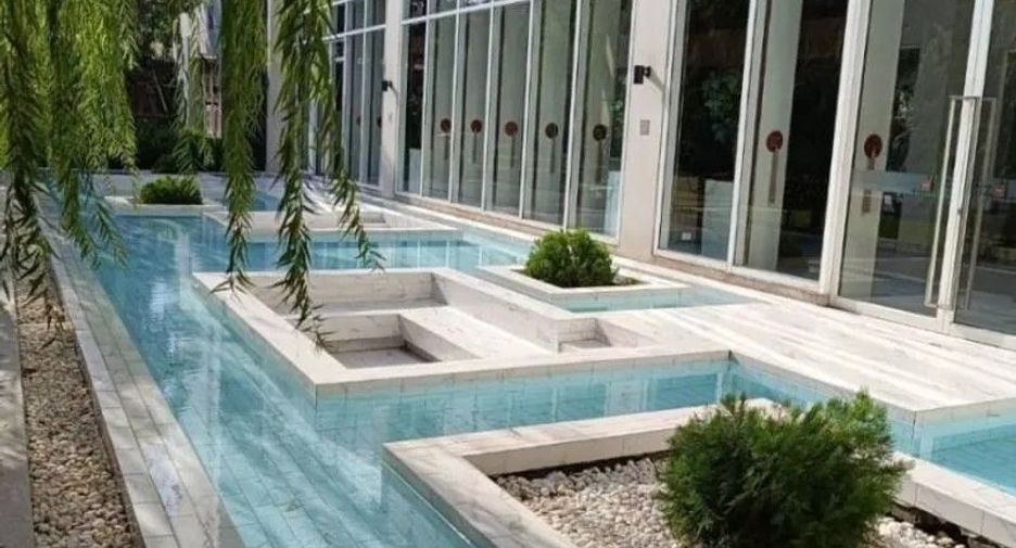 For sale 2 bedrooms condo in Bang Sue, Bangkok