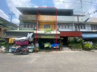 For sale 2 bedrooms retail Space in Mueang Samut Prakan, Samut Prakan