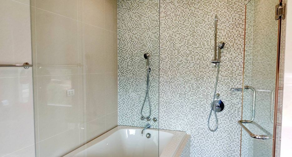 For rent 2 bedrooms condo in Sattahip, Chonburi