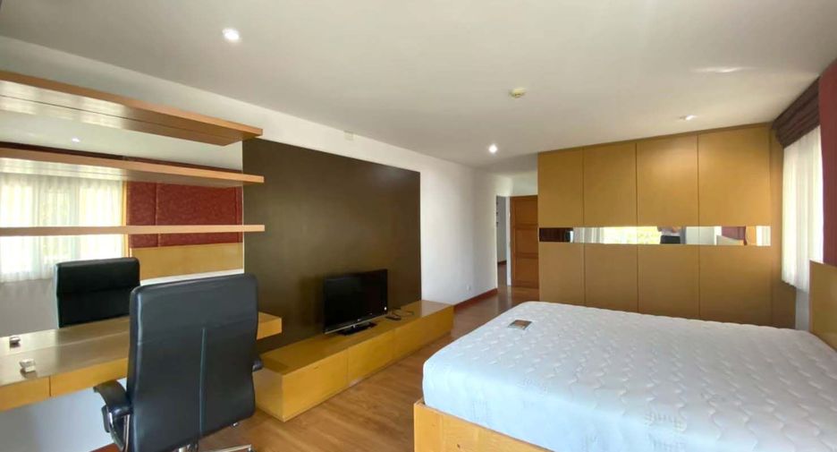 For sale 2 bedrooms condo in Mueang Chiang Mai, Chiang Mai