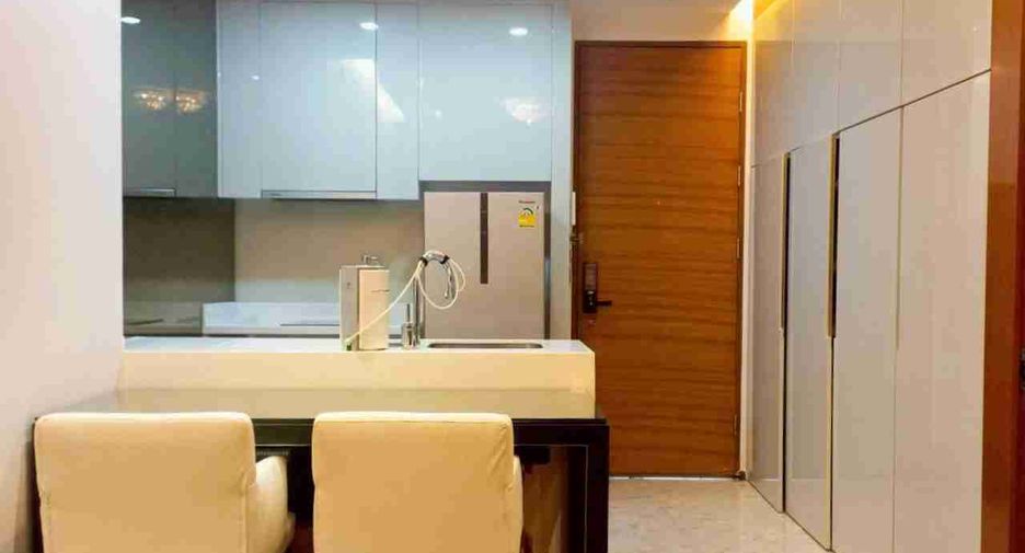 Wohnung zum Kauf mit 1 Zimmer in Khlong Toei, Bangkok
