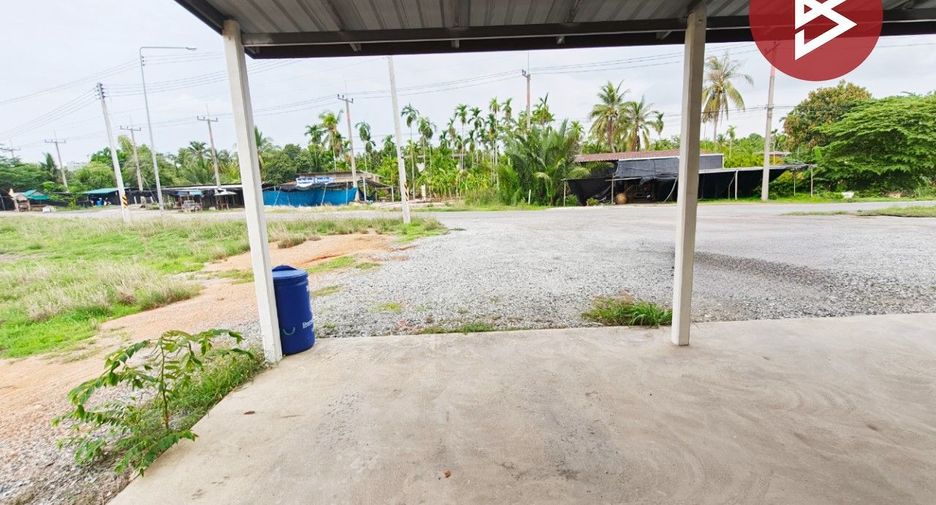 For sale 1 bed retail Space in Mueang Chachoengsao, Chachoengsao