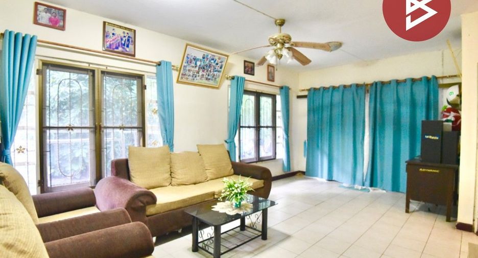 Reihenhaus zum Kauf mit 3 Zimmer in Mueang Samut Prakan, Samut Prakan