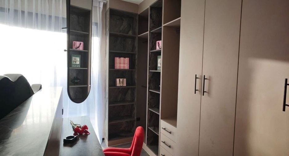 À vendre 5 chambres villa à Bang Lamung, Chonburi