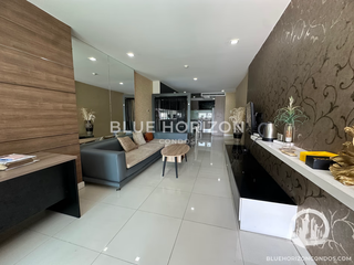 For rent 3 bedrooms condo in Bang Lamung, Chonburi
