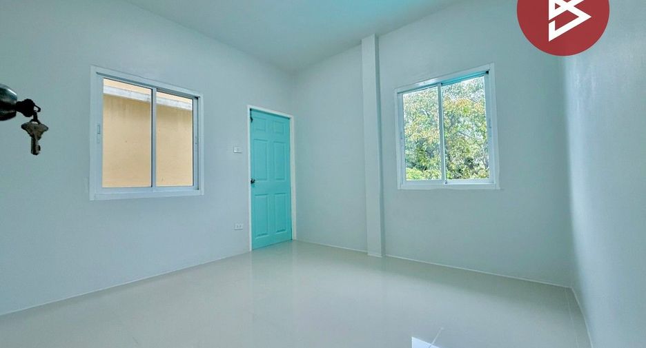 For sale 3 bedrooms townhouse in Mueang Ratchaburi, Ratchaburi