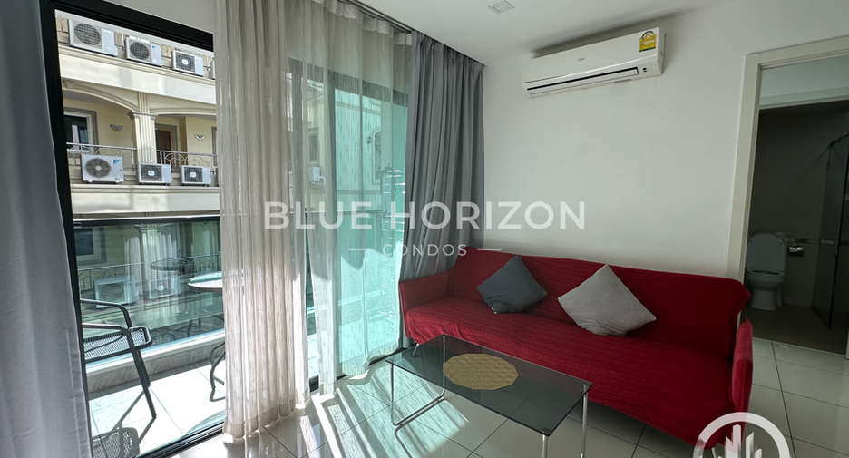 For rent 2 bedrooms condo in Pratumnak, Pattaya