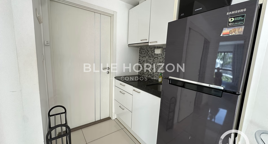 For rent 2 bedrooms condo in Pratumnak, Pattaya