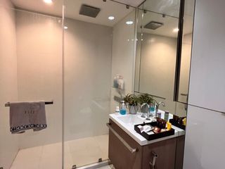 Продажа 2 спальни кондо в Патхум Щан, Бангкок