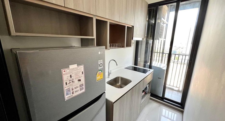 For rent 1 bed condo in Watthana, Bangkok