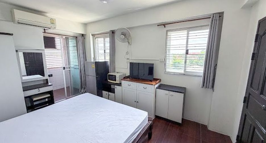 For sale 37 bedrooms apartment in Bueng Kum, Bangkok