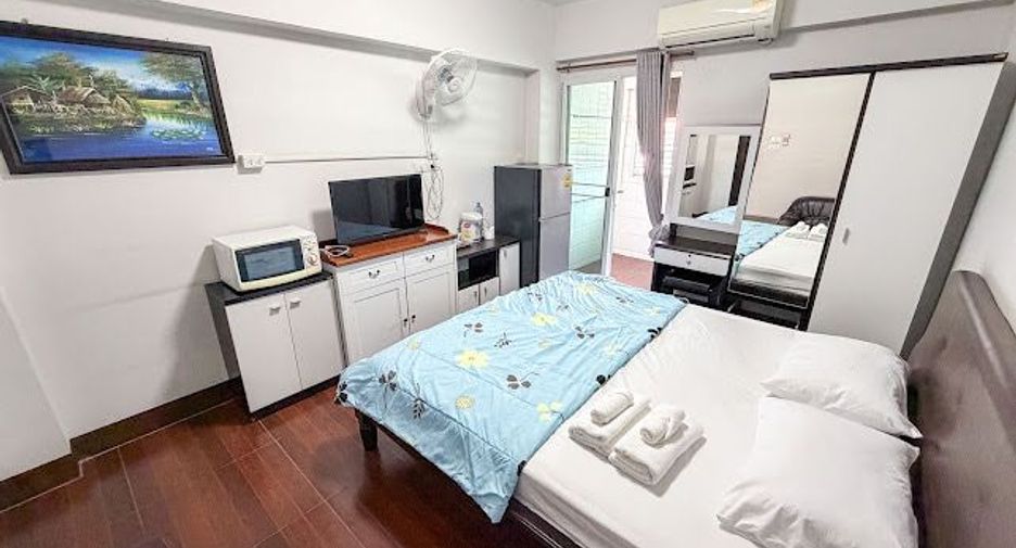 For sale 37 bedrooms apartment in Bueng Kum, Bangkok