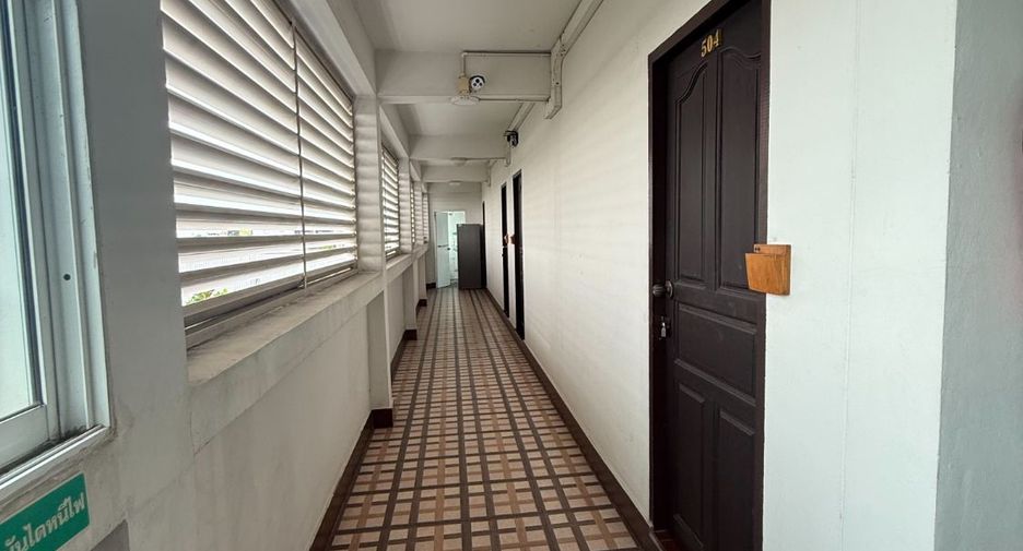 For sale 37 bedrooms apartment in Bueng Kum, Bangkok