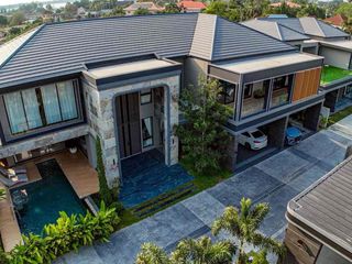 À louer 5 chambres villa à Bang Lamung, Chonburi