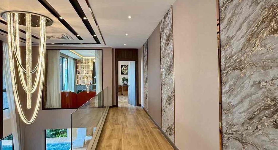 For rent 5 bedrooms villa in East Pattaya, Pattaya