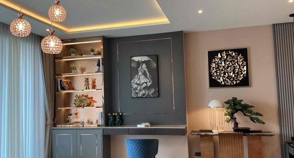 For rent 5 bedrooms villa in East Pattaya, Pattaya