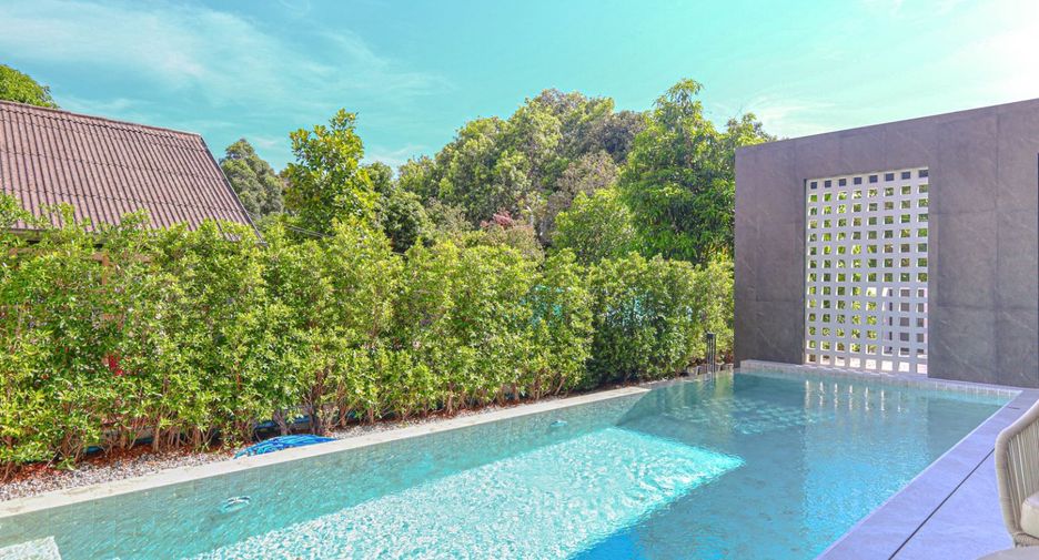 For sale 4 bedrooms villa in Jomtien, Pattaya