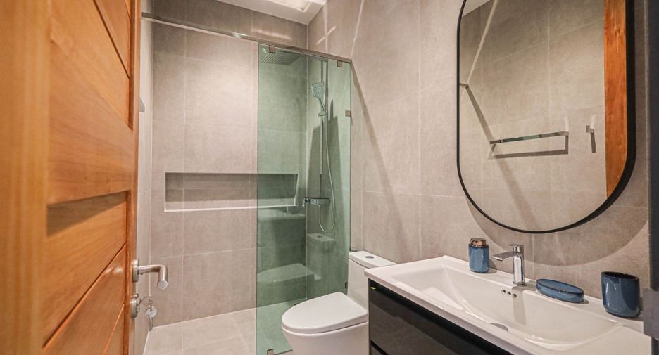 For sale 4 bedrooms villa in Jomtien, Pattaya