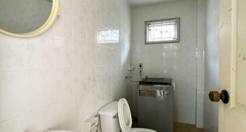 Casa en venta de 3 habitaciones en Bang Sao Thong, Samut Prakan