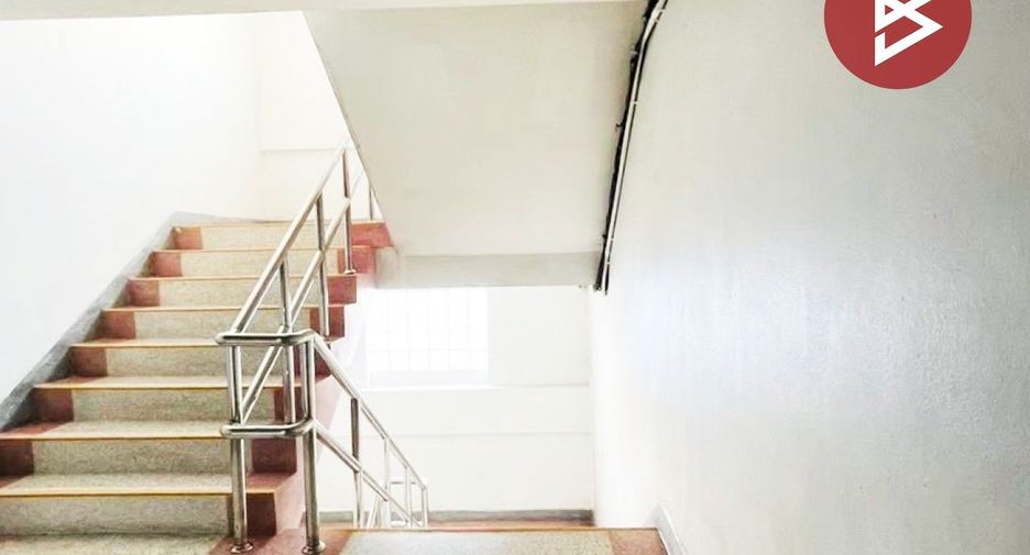 出售 1 卧室 公寓 在 Lat Phrao, 曼谷