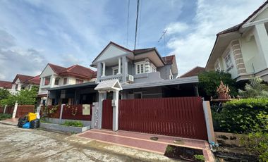 For sale 5 bedrooms house in Mueang Nonthaburi, Nonthaburi
