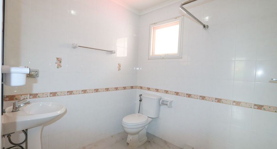 For sale 3 bedrooms house in San Sai, Chiang Mai