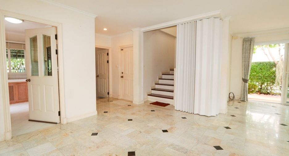 For sale 3 bedrooms house in San Sai, Chiang Mai