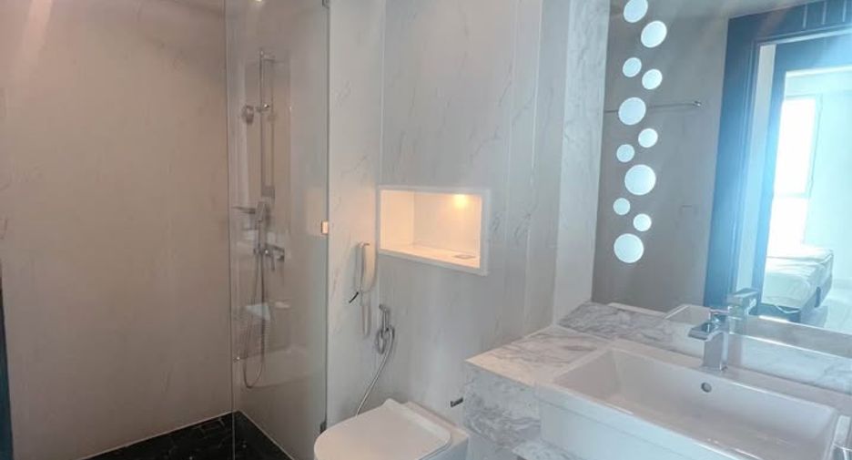 Condo en alquiler de 1 habitaciones en Pratumnak, Pattaya