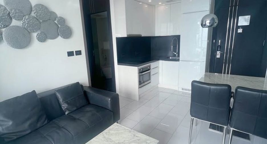 Condo en alquiler de 1 habitaciones en Pratumnak, Pattaya
