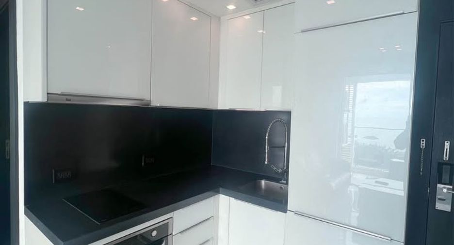 Condo en alquiler de 1 habitaciones en Pratumnak, Pattaya