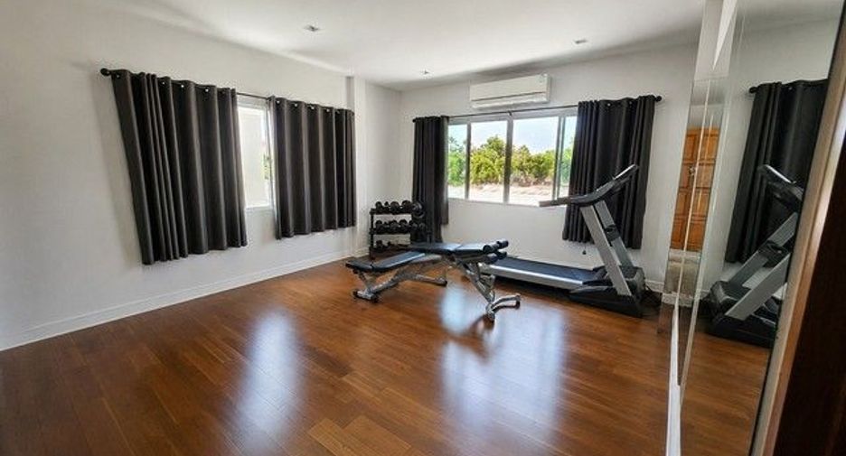 Casa en venta de 4 habitaciones en Bang Kruai, Nonthaburi