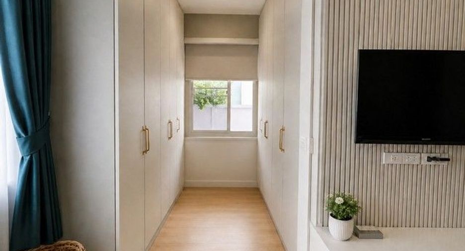 Casa en venta de 4 habitaciones en Bang Kruai, Nonthaburi