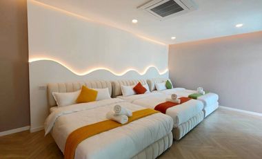 For sale 5 bedrooms villa in East Pattaya, Pattaya