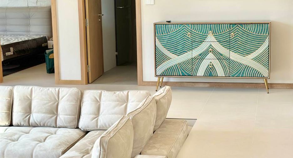 Villa en alquiler y en venta de 3 habitaciones en Thalang, Phuket